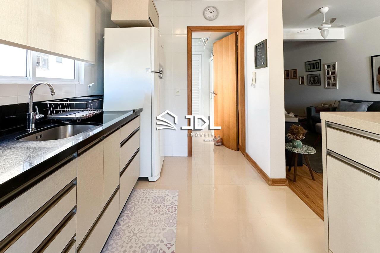 Apartamento à venda no bairro Vila Nova: 