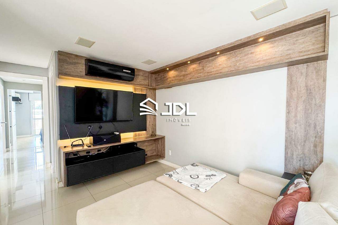 Apartamento à venda no bairro Victor Konder: 