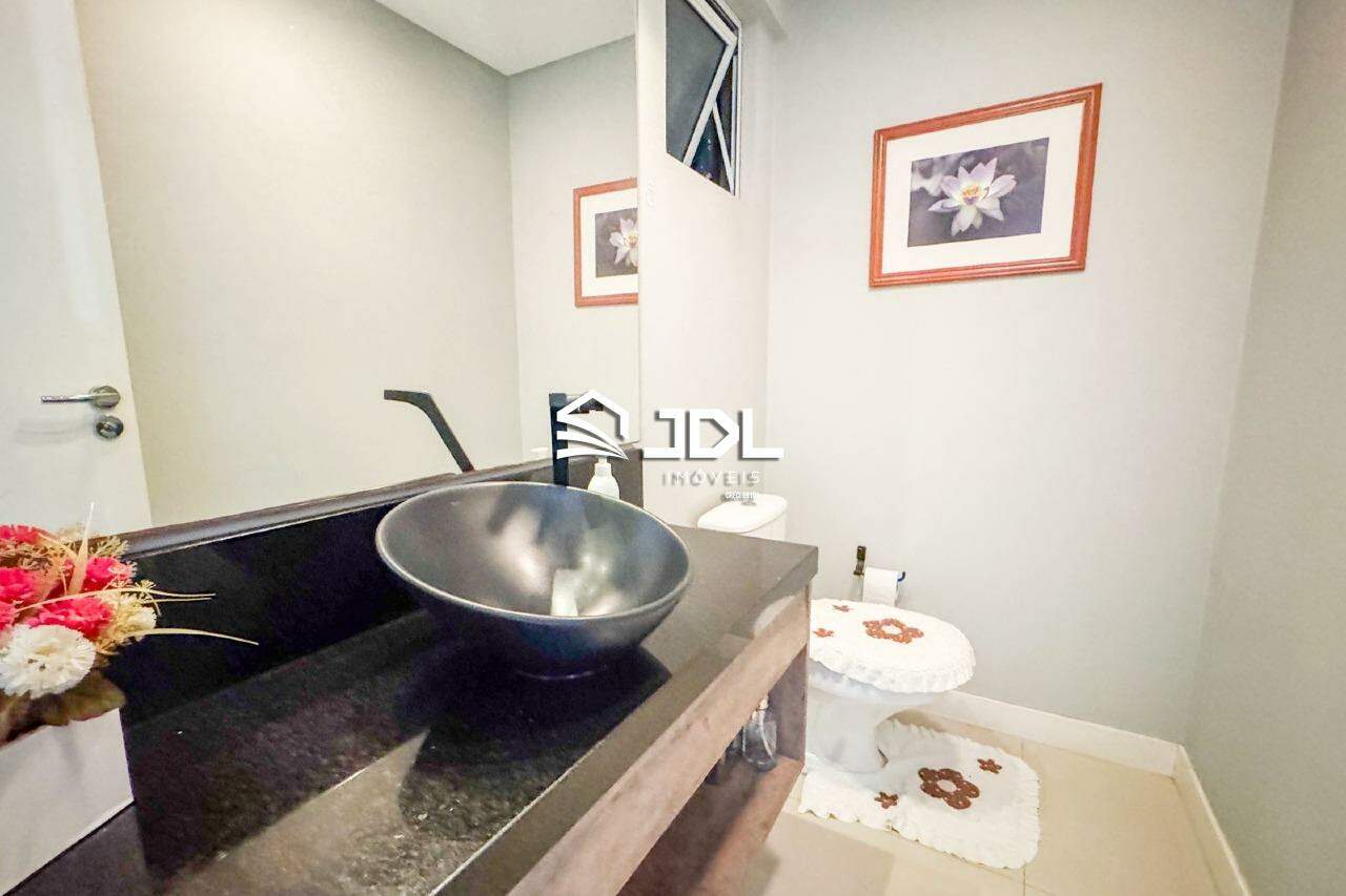 Apartamento à venda no bairro Victor Konder: 