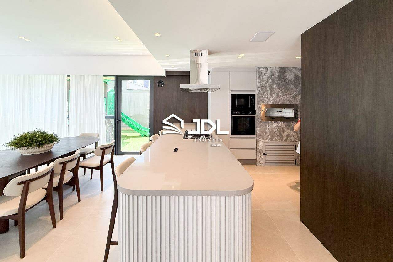 Apartamento à venda no bairro Victor Konder: 