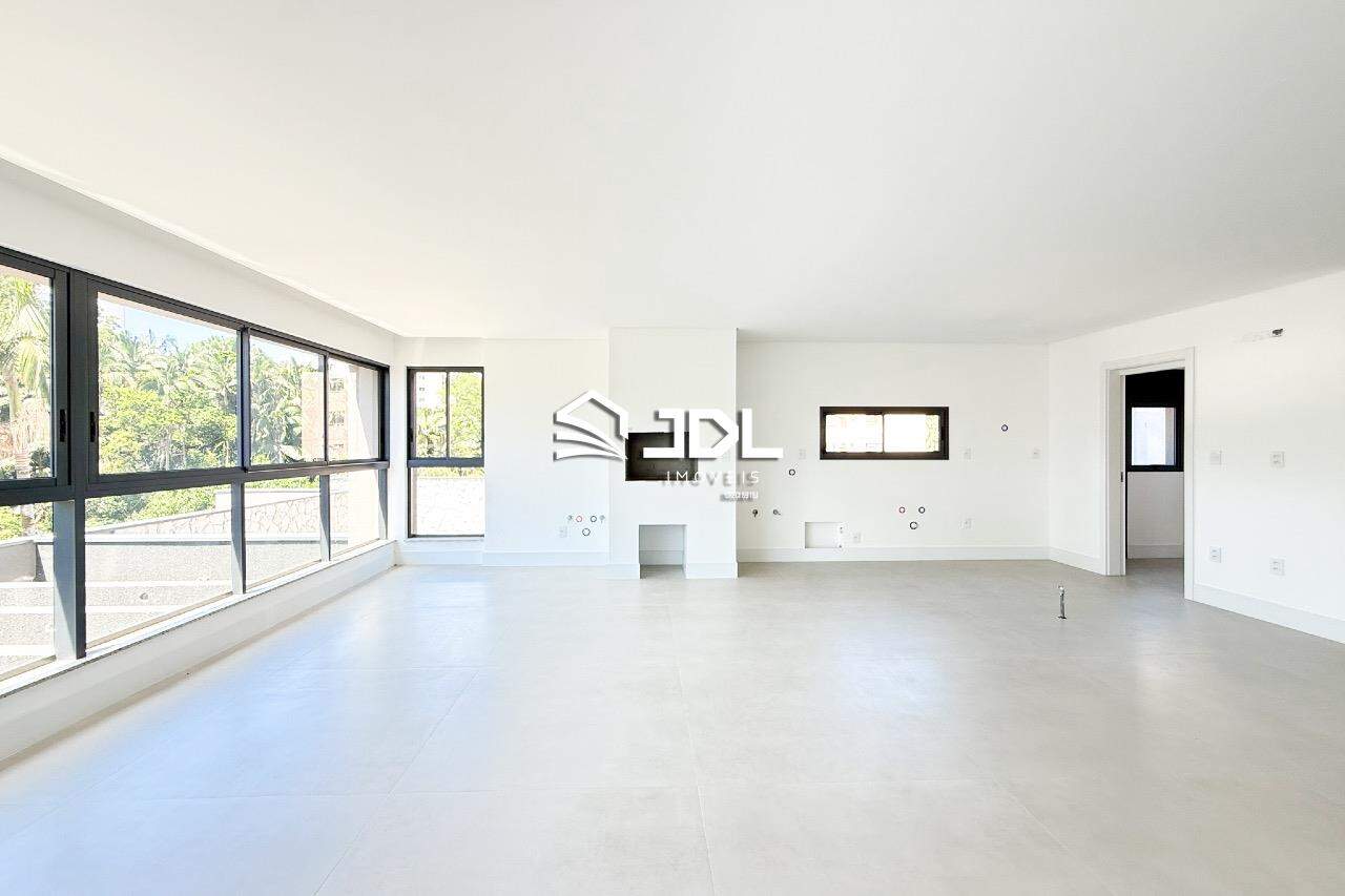 Apartamento à venda no bairro Victor Konder: 