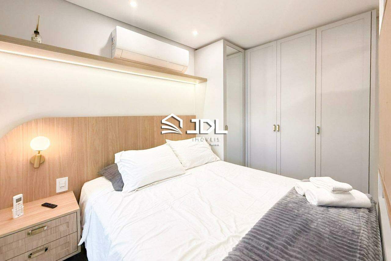 Apartamento à venda no bairro Centro: 