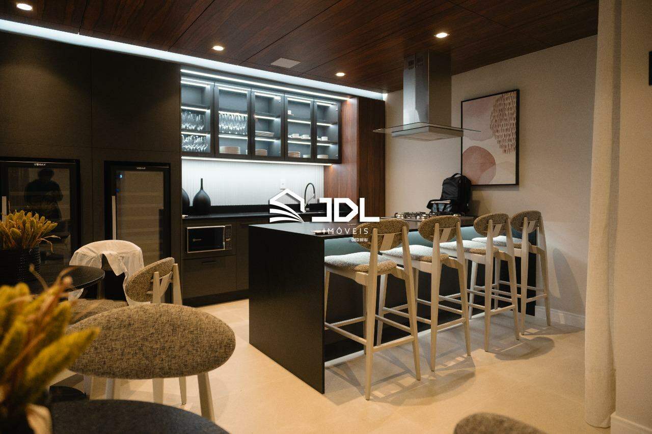 Apartamento à venda no bairro Itacolomi: 