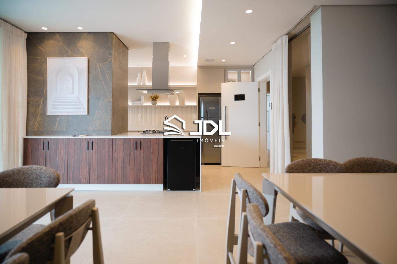 Apartamento à venda no bairro Itacolomi: 