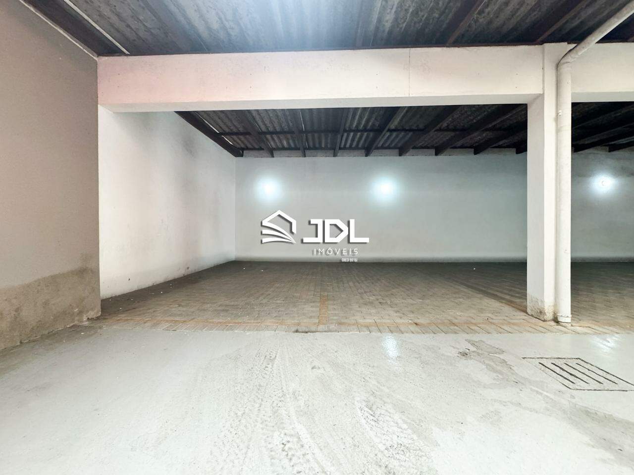 Sala à venda no bairro Centro: 