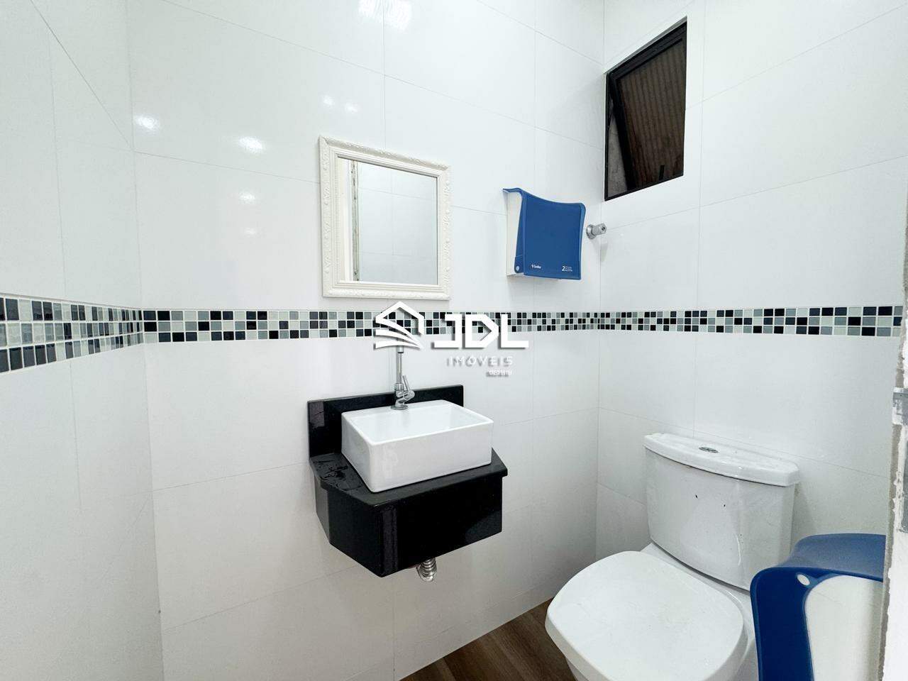 Sala à venda no bairro Centro: 