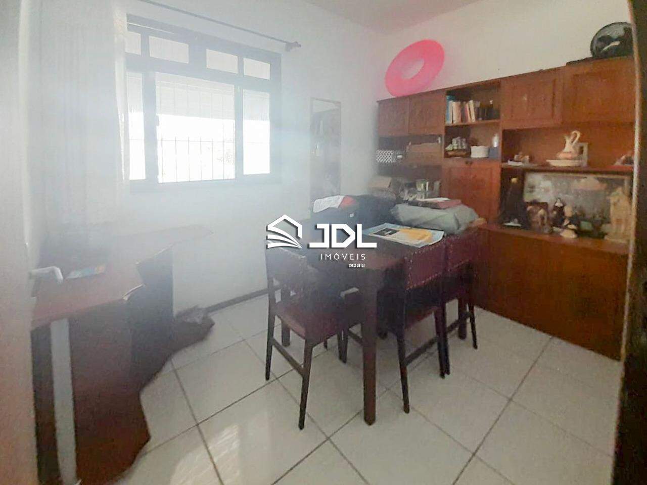 Casa à venda no bairro Centro: 