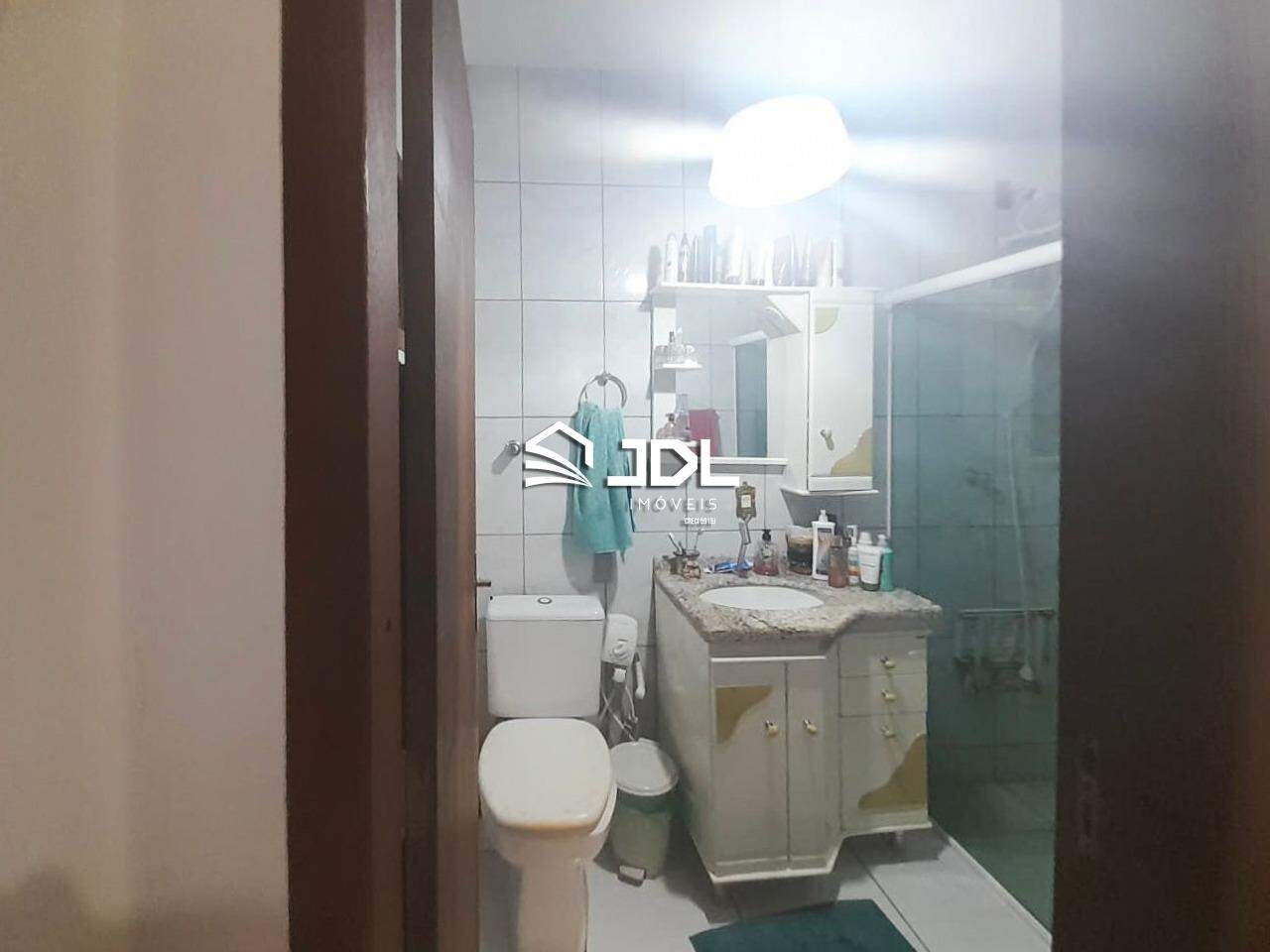 Casa à venda no bairro Centro: 