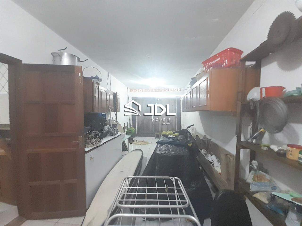 Casa à venda no bairro Centro: 