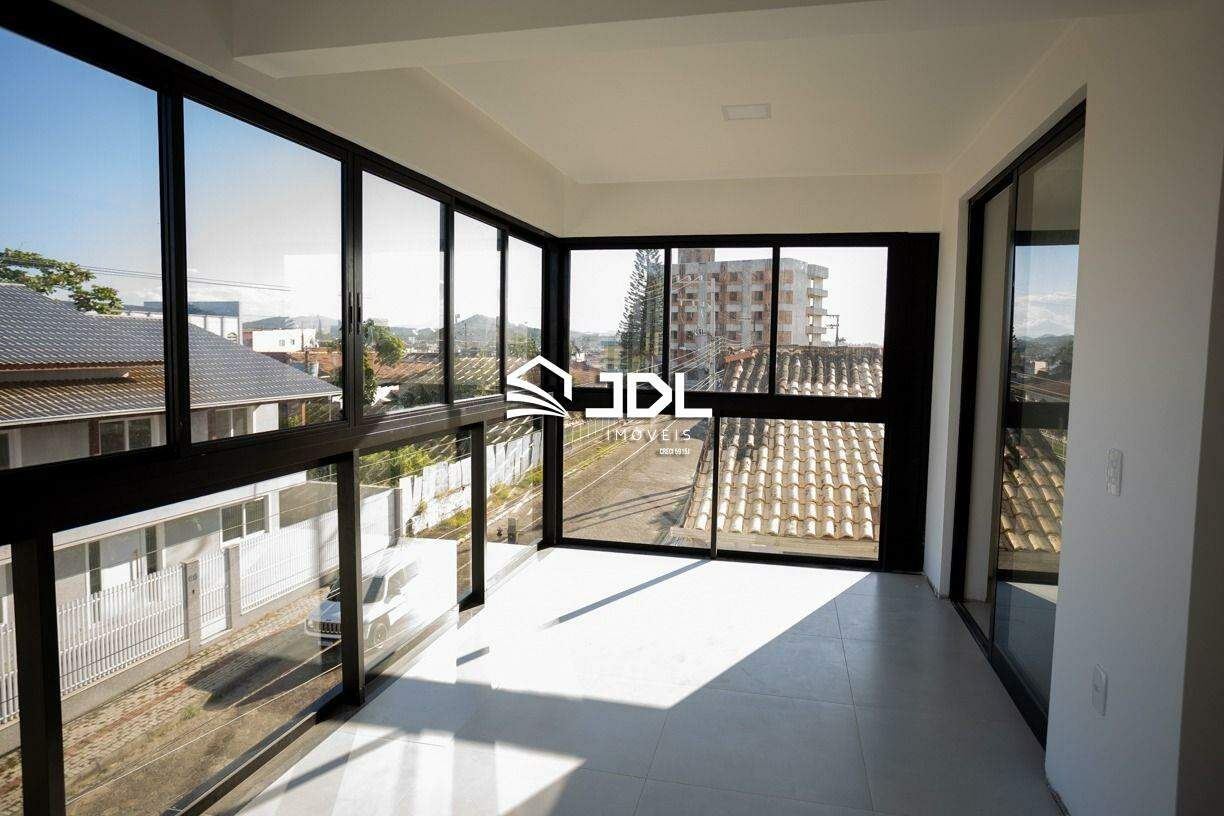 Apartamento à venda no bairro Tabuleiro: 