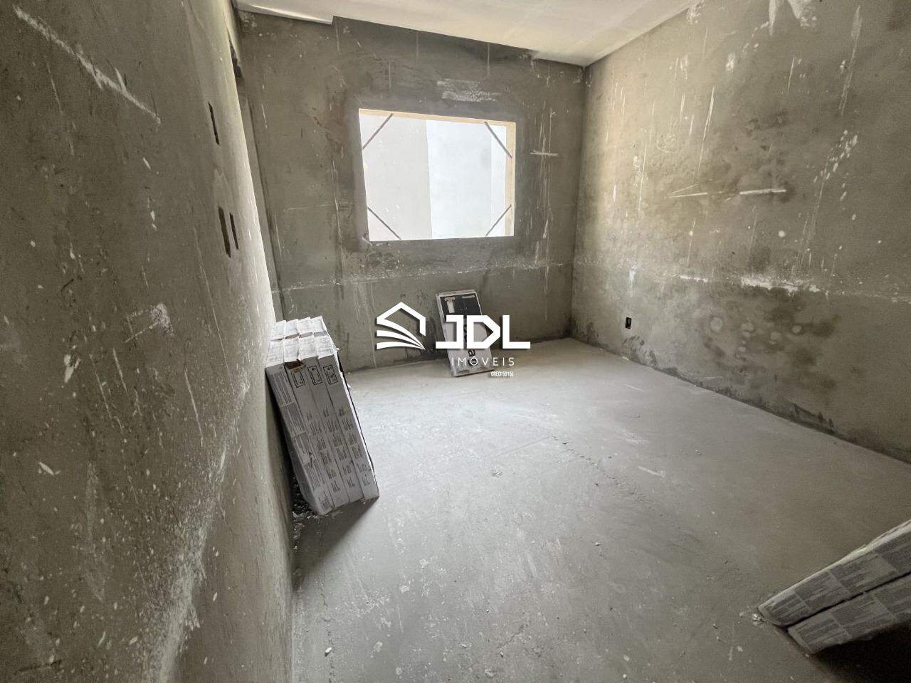 Apartamento à venda no bairro Itajuba: 