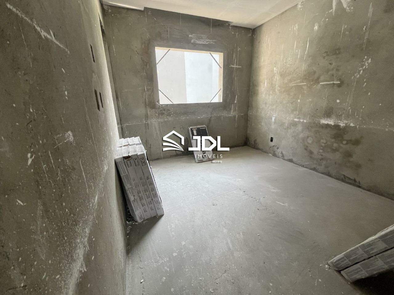 Apartamento à venda no bairro Itajuba: 