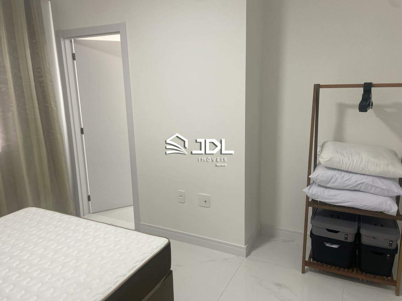 Apartamento à venda no bairro Morretes: 