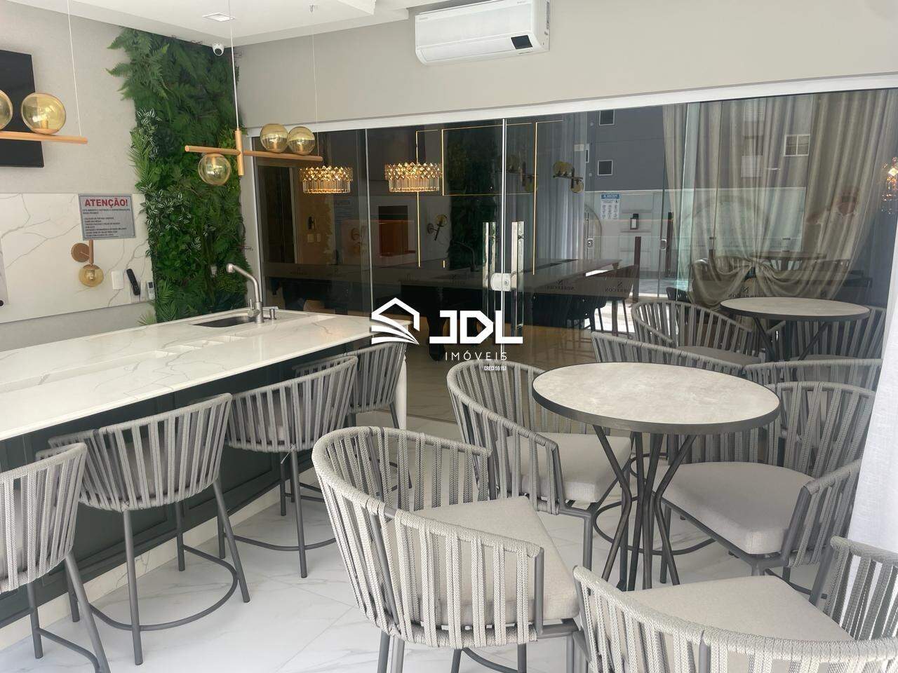 Apartamento à venda no bairro Morretes: 