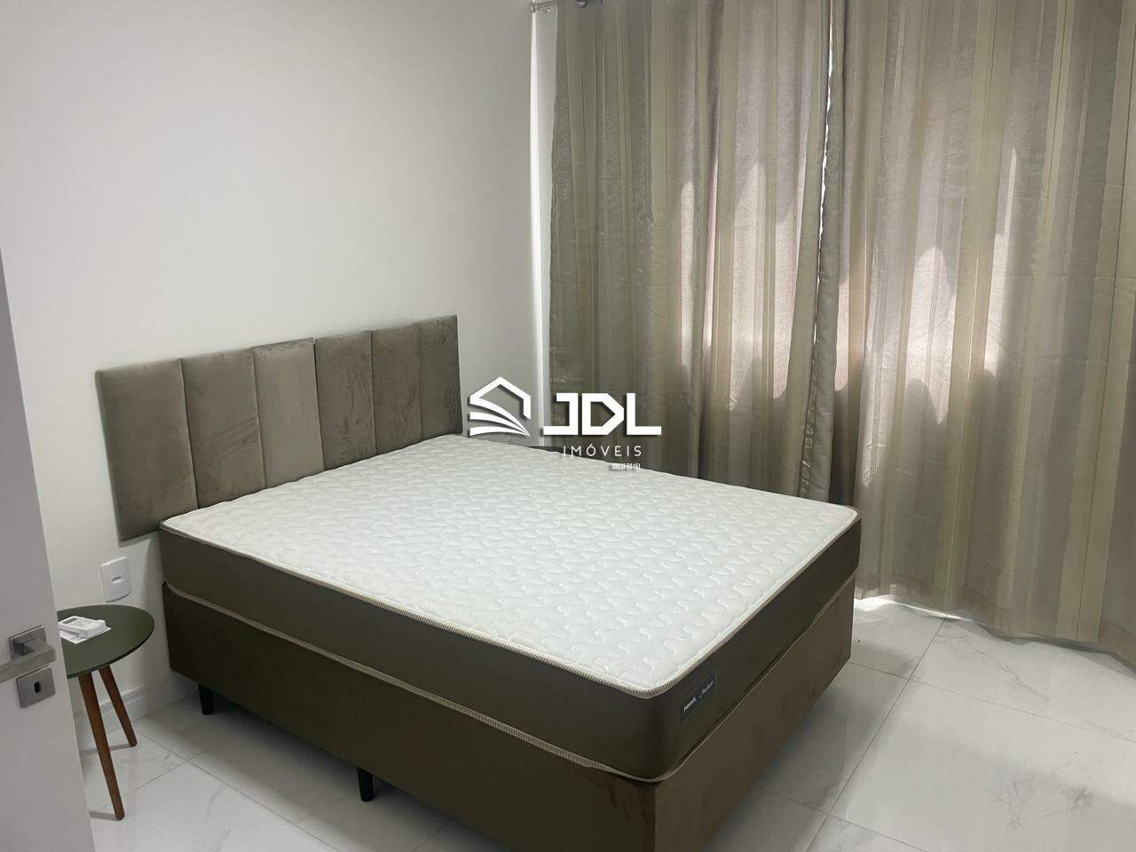 Apartamento à venda no bairro Morretes: 