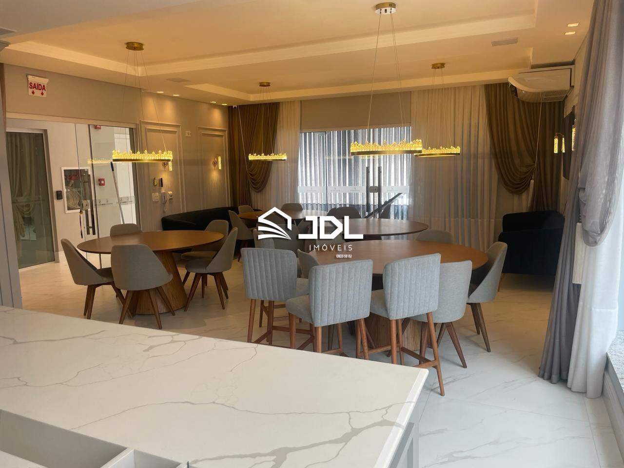 Apartamento à venda no bairro Morretes: 