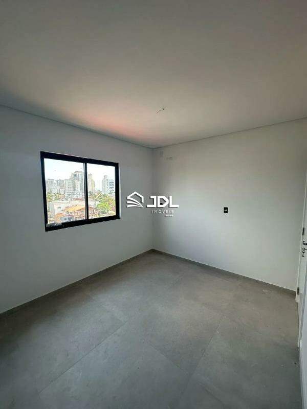 Apartamento à venda no bairro Centro: 