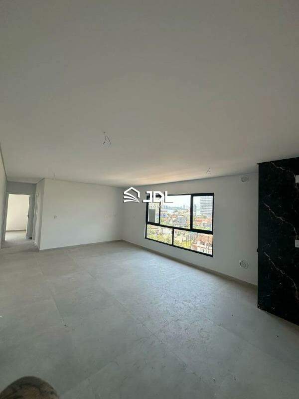 Apartamento à venda no bairro Centro: 