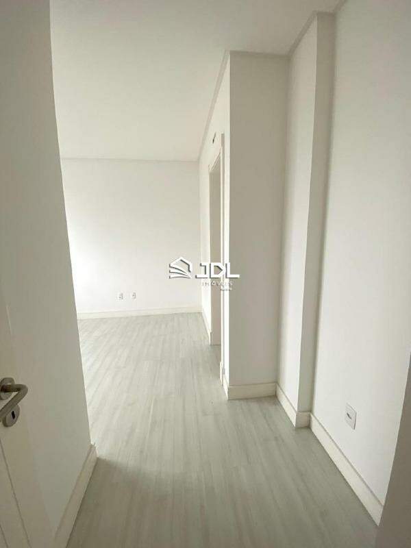 Apartamento à venda no bairro Centro: 