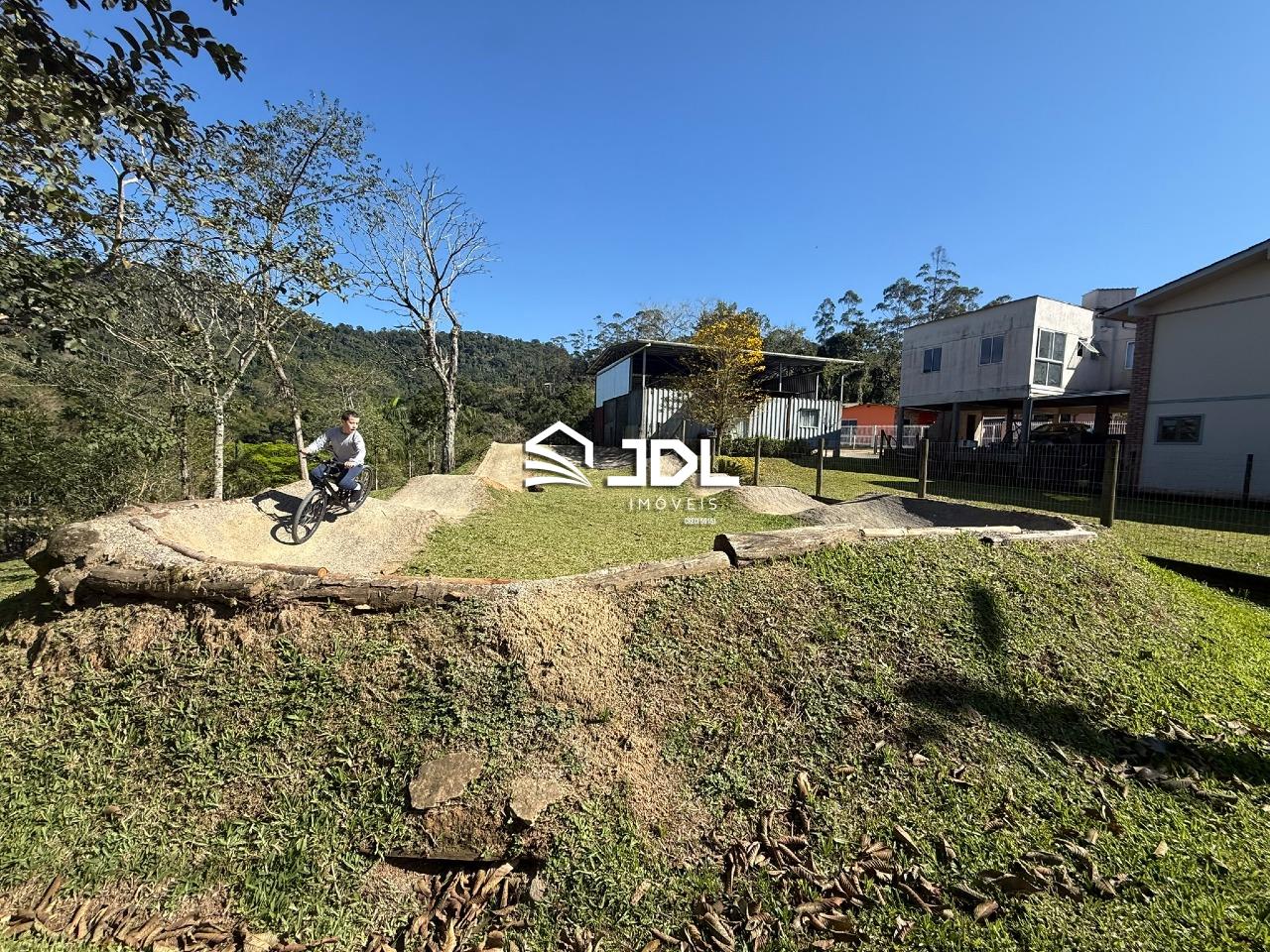 Terreno à venda no bairro Fidélis: 