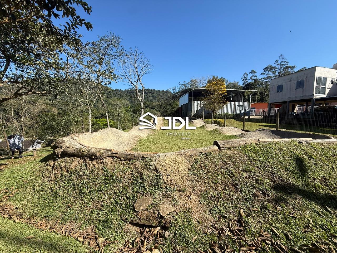 Terreno à venda no bairro Fidélis: 