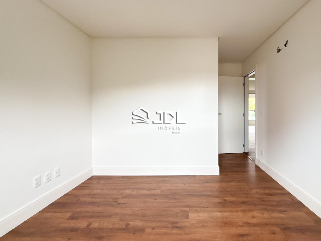 Apartamento à venda no bairro Ponta Aguda: 