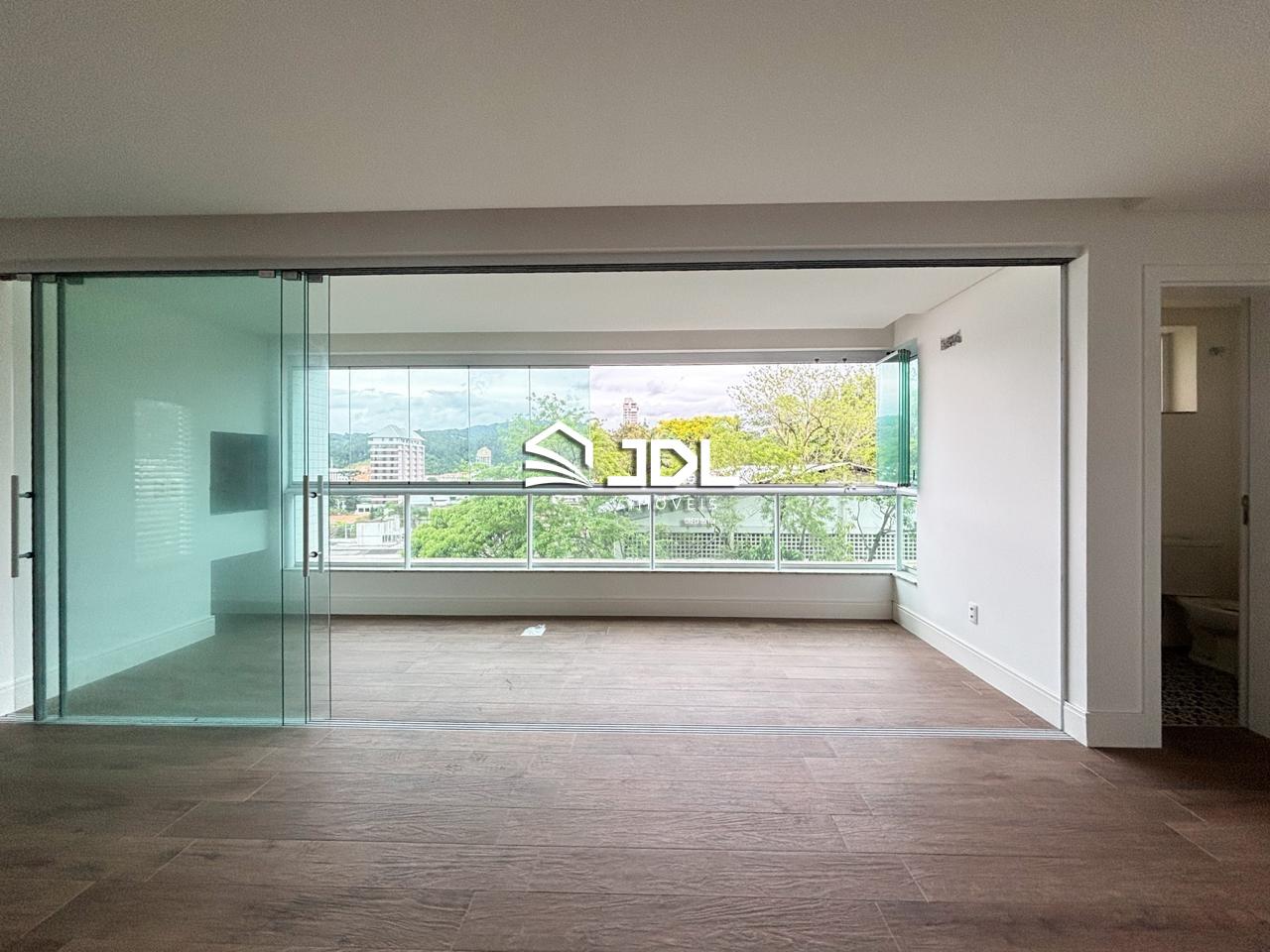 Apartamento à venda no bairro Ponta Aguda: 