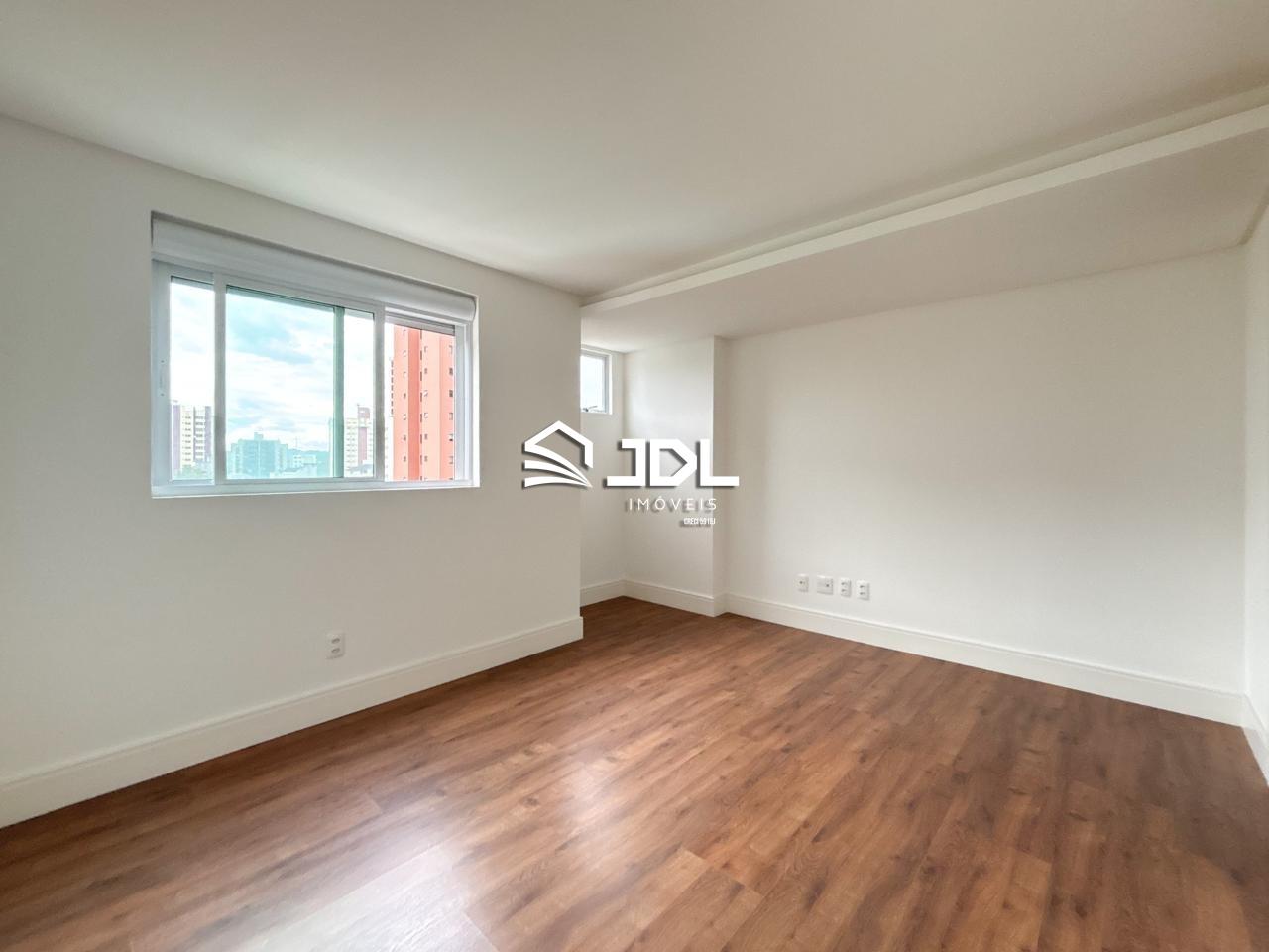 Apartamento à venda no bairro Ponta Aguda: 