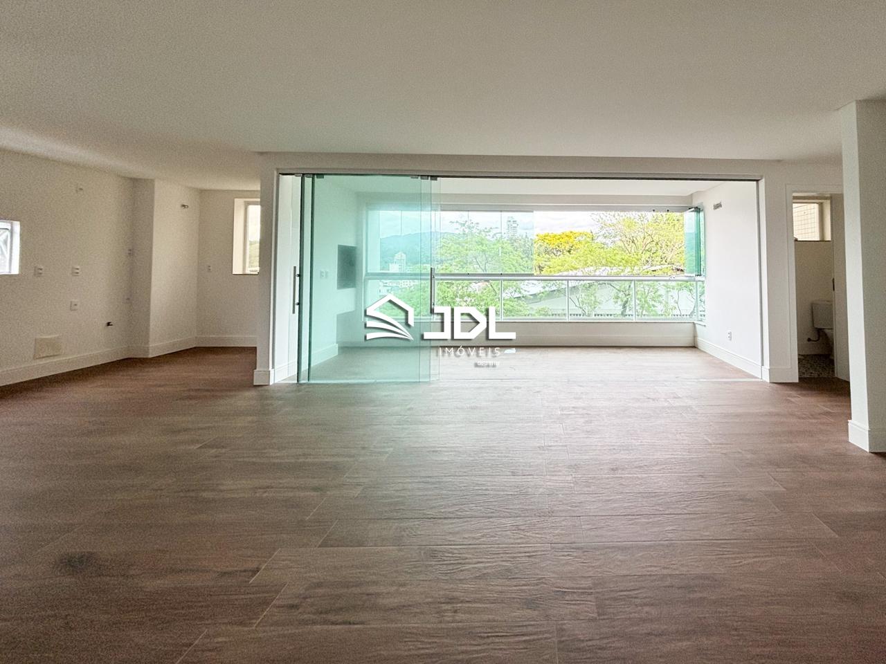 Apartamento à venda no bairro Ponta Aguda: 