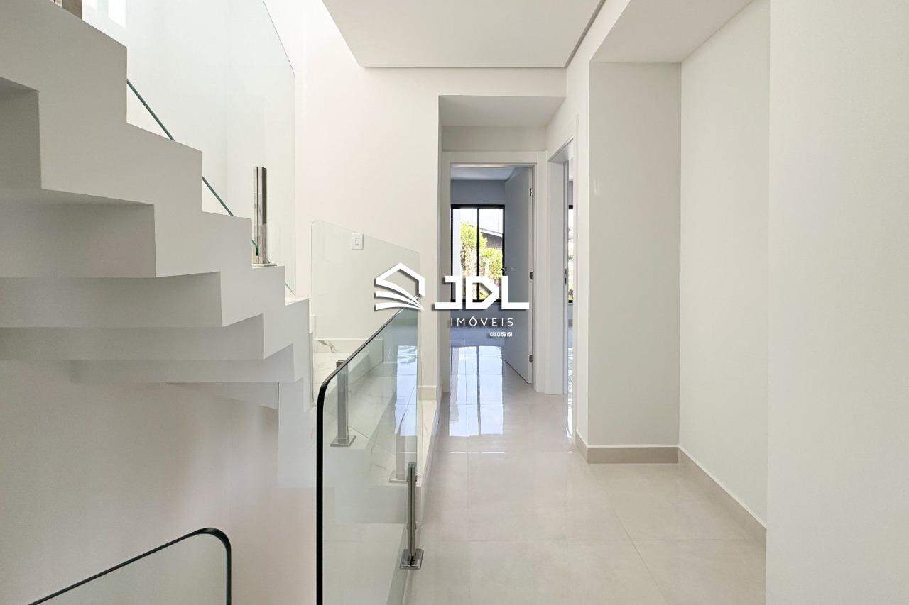 Casa à venda no bairro Armação: 
