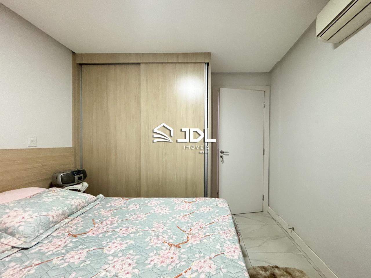 Apartamento à venda no bairro Vila Nova: 