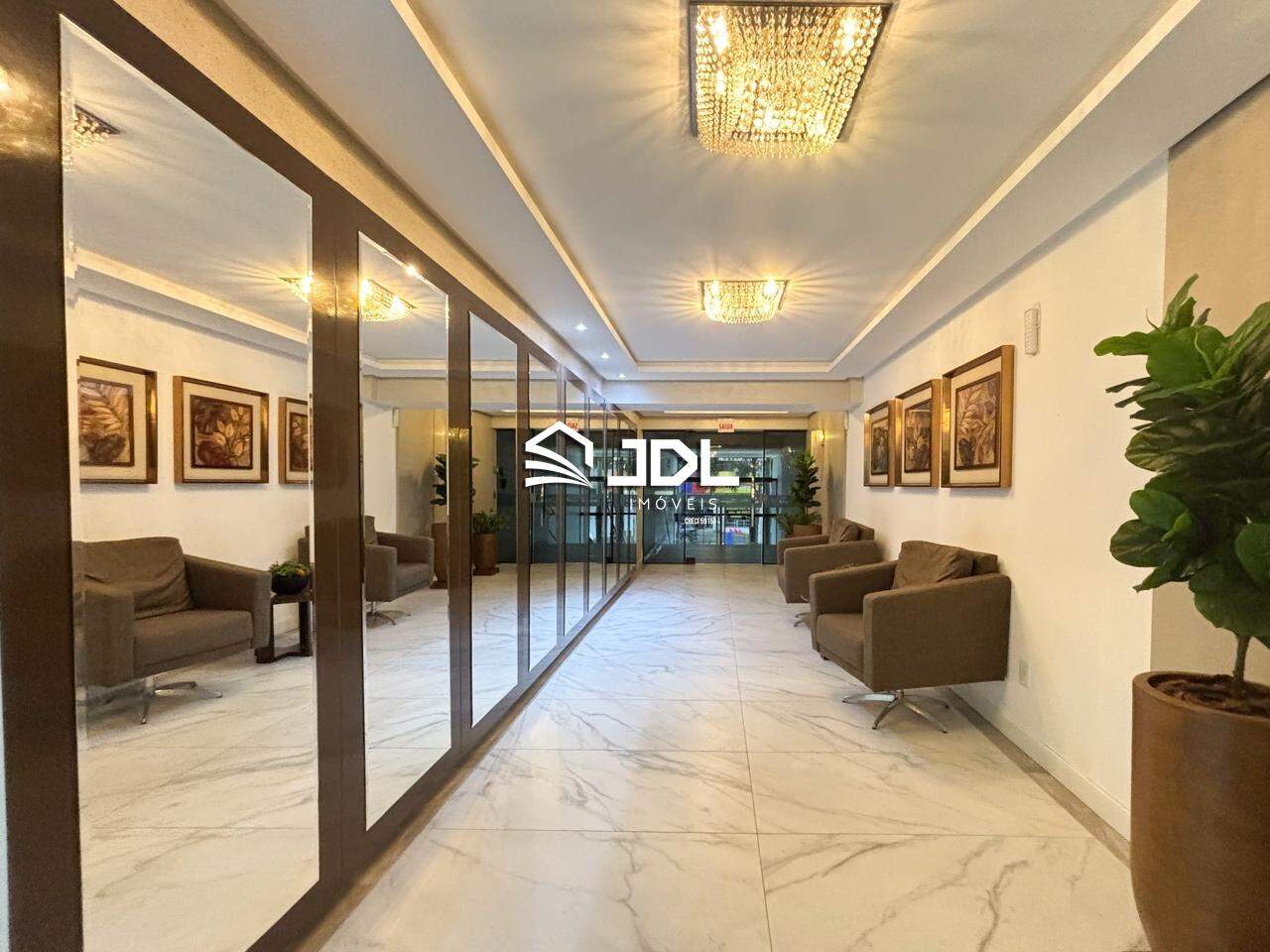 Apartamento à venda no bairro Vila Nova: 