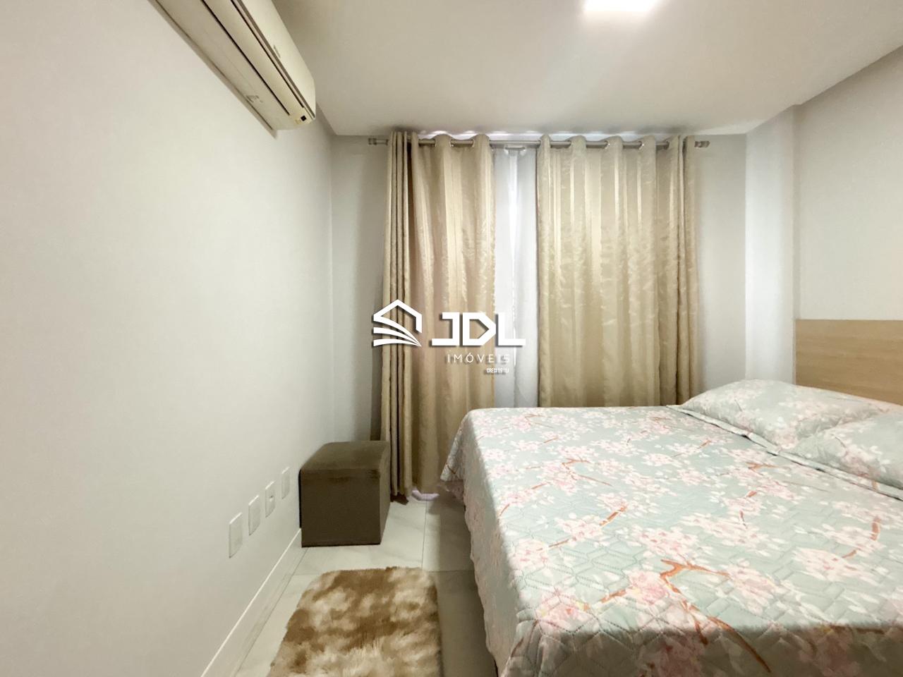Apartamento à venda no bairro Vila Nova: 