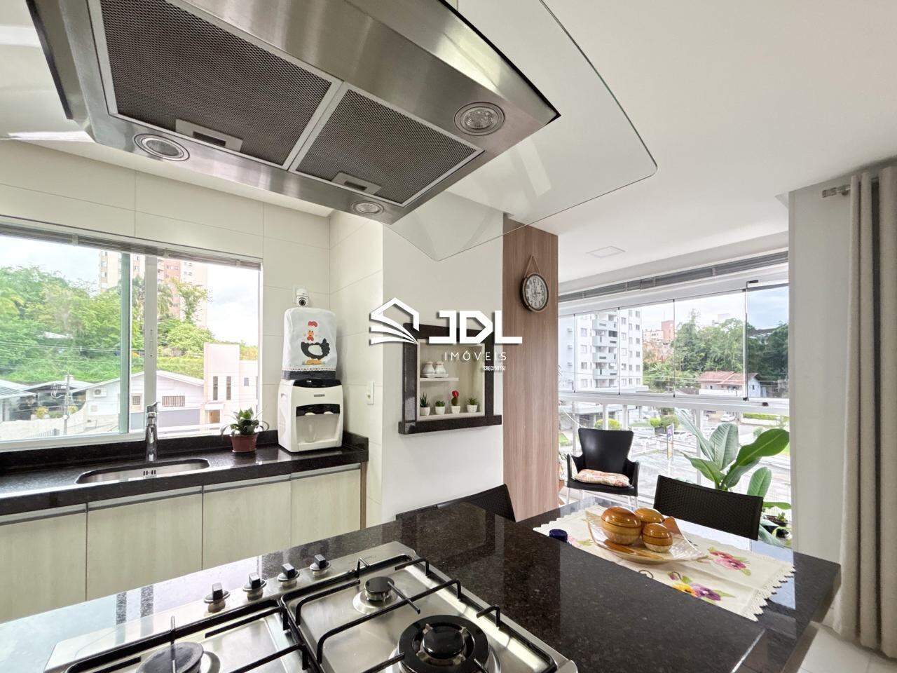 Apartamento à venda no bairro Vila Nova: 