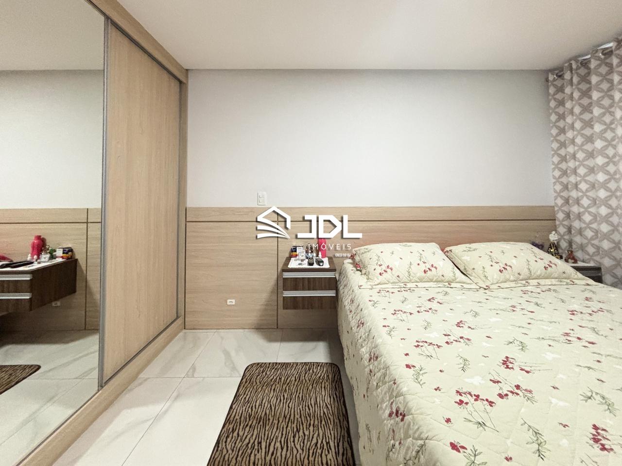 Apartamento à venda no bairro Vila Nova: 