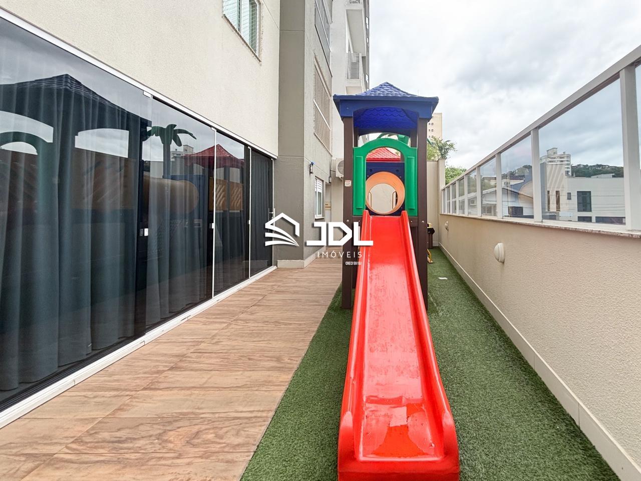 Apartamento à venda no bairro Vila Nova: 