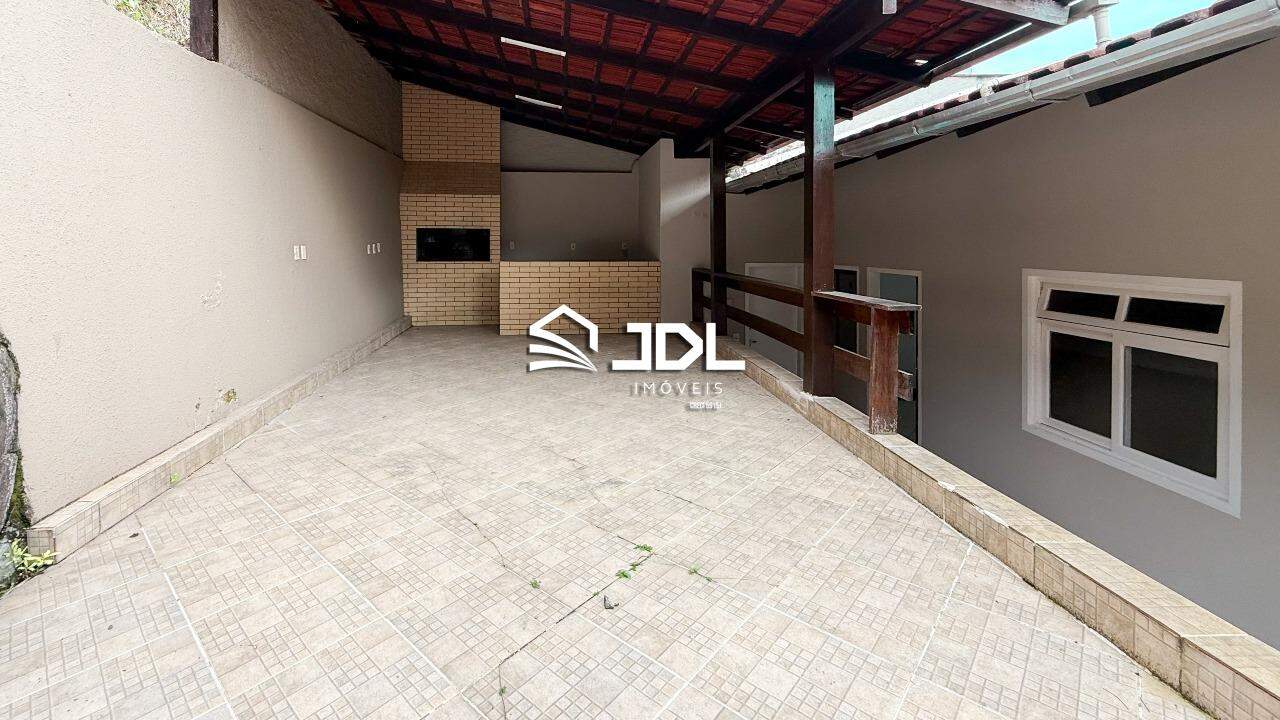 Casa à venda no bairro Boa Vista: 