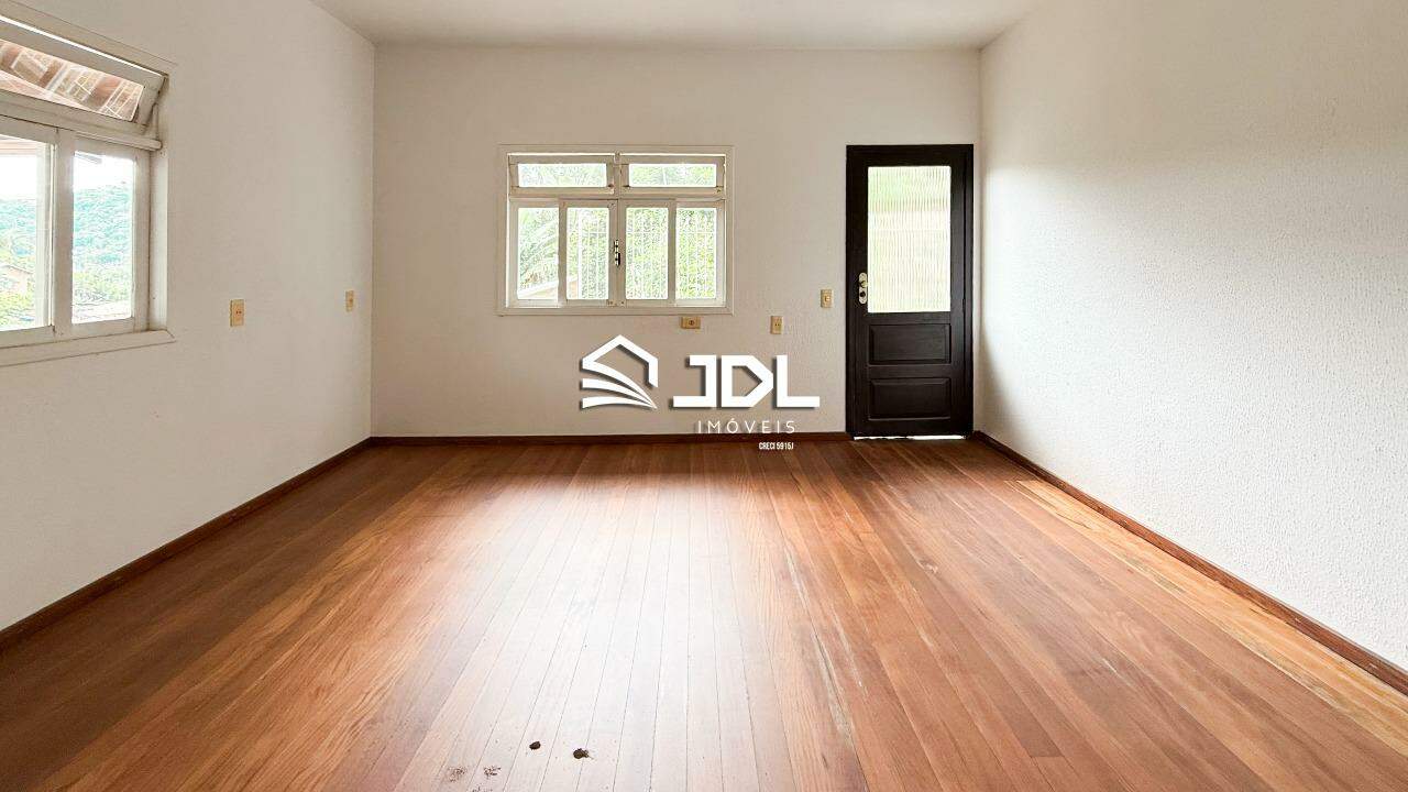 Casa à venda no bairro Boa Vista: 