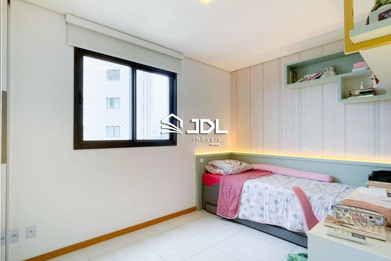 Apartamento à venda no bairro Centro: 