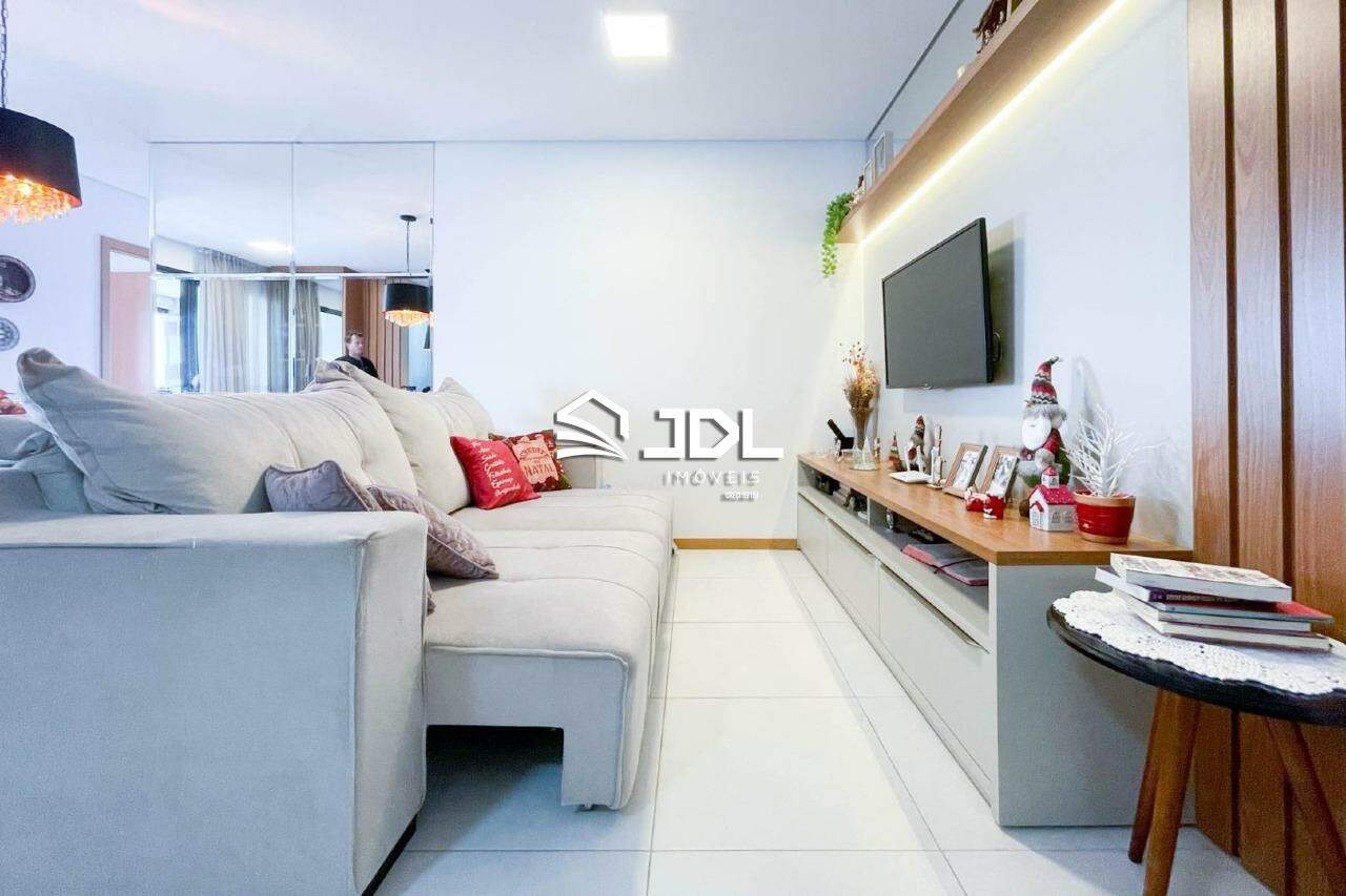 Apartamento à venda no bairro Centro: 