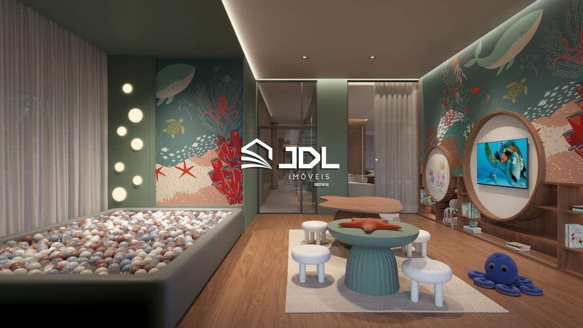 Apartamento à venda no bairro Armação: 