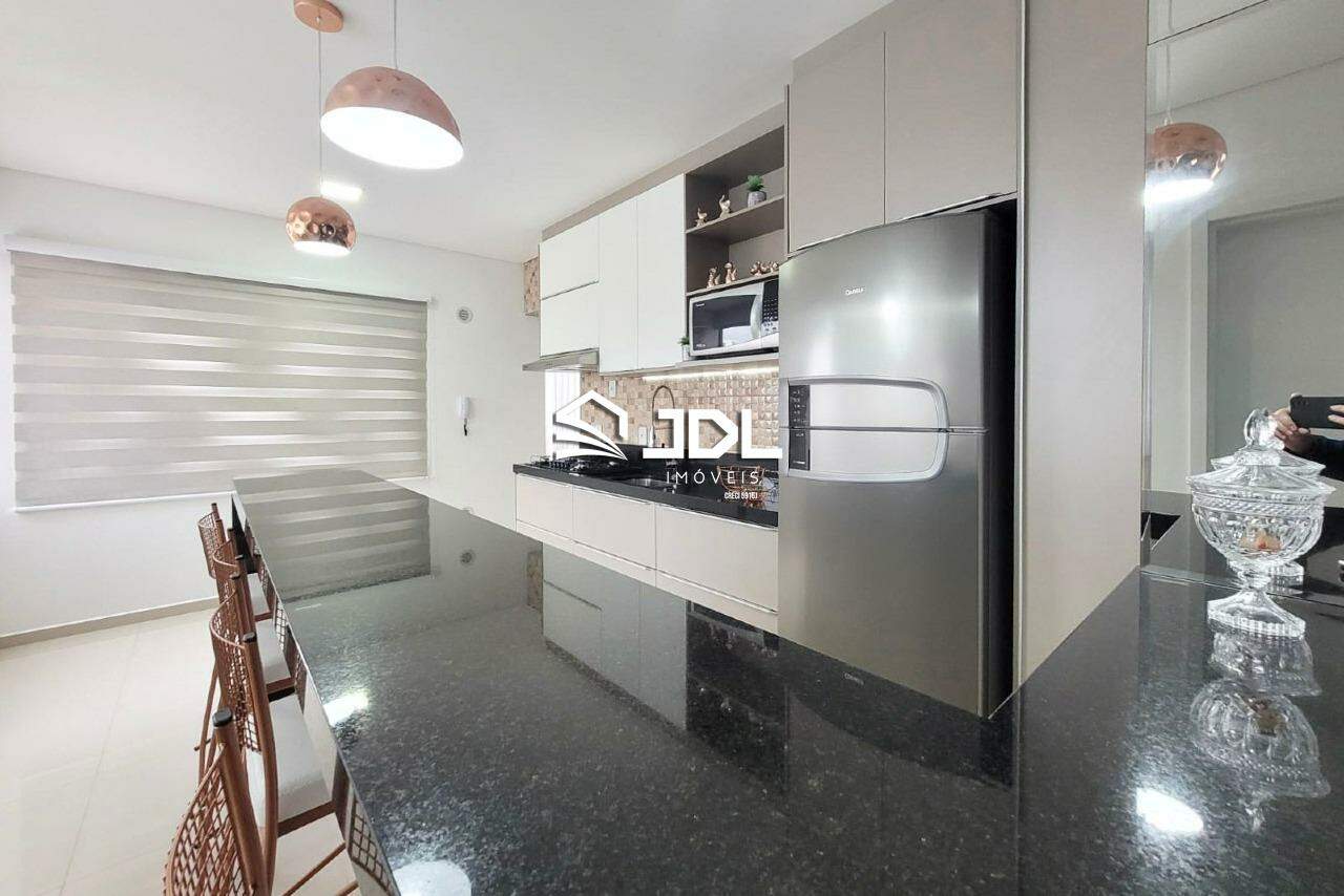 Apartamento à venda no bairro Itacolomi: 