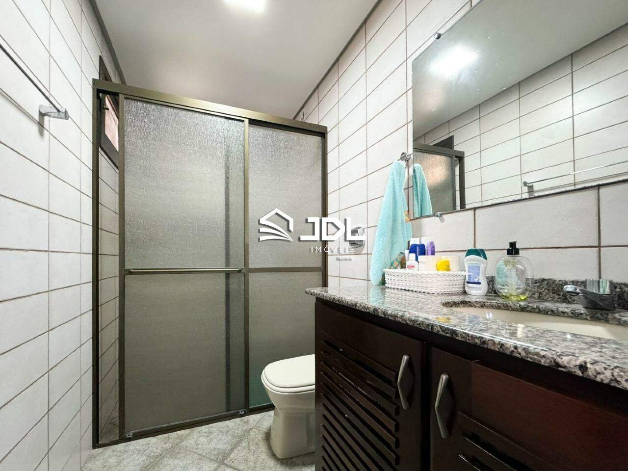 Casa à venda no bairro Armação: 
