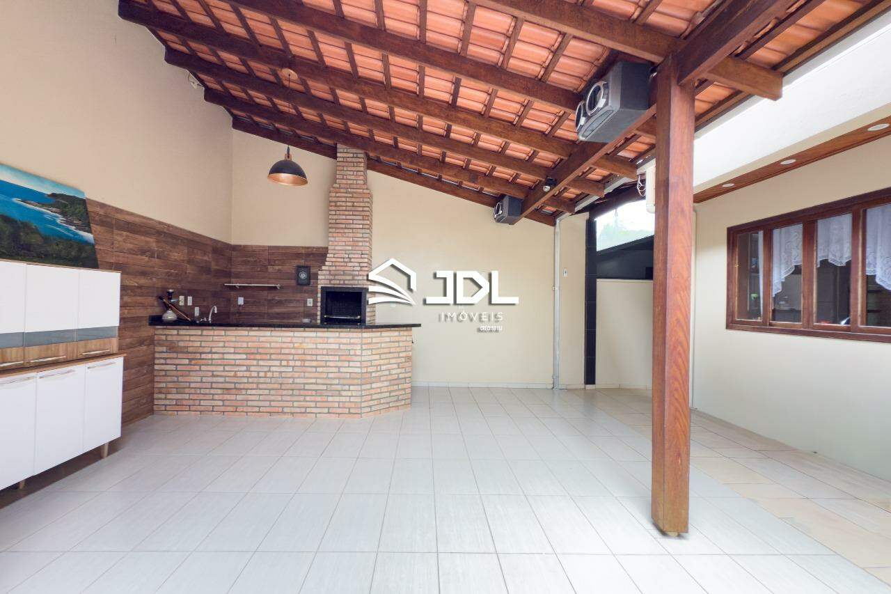 Casa à venda no bairro Fortaleza: 