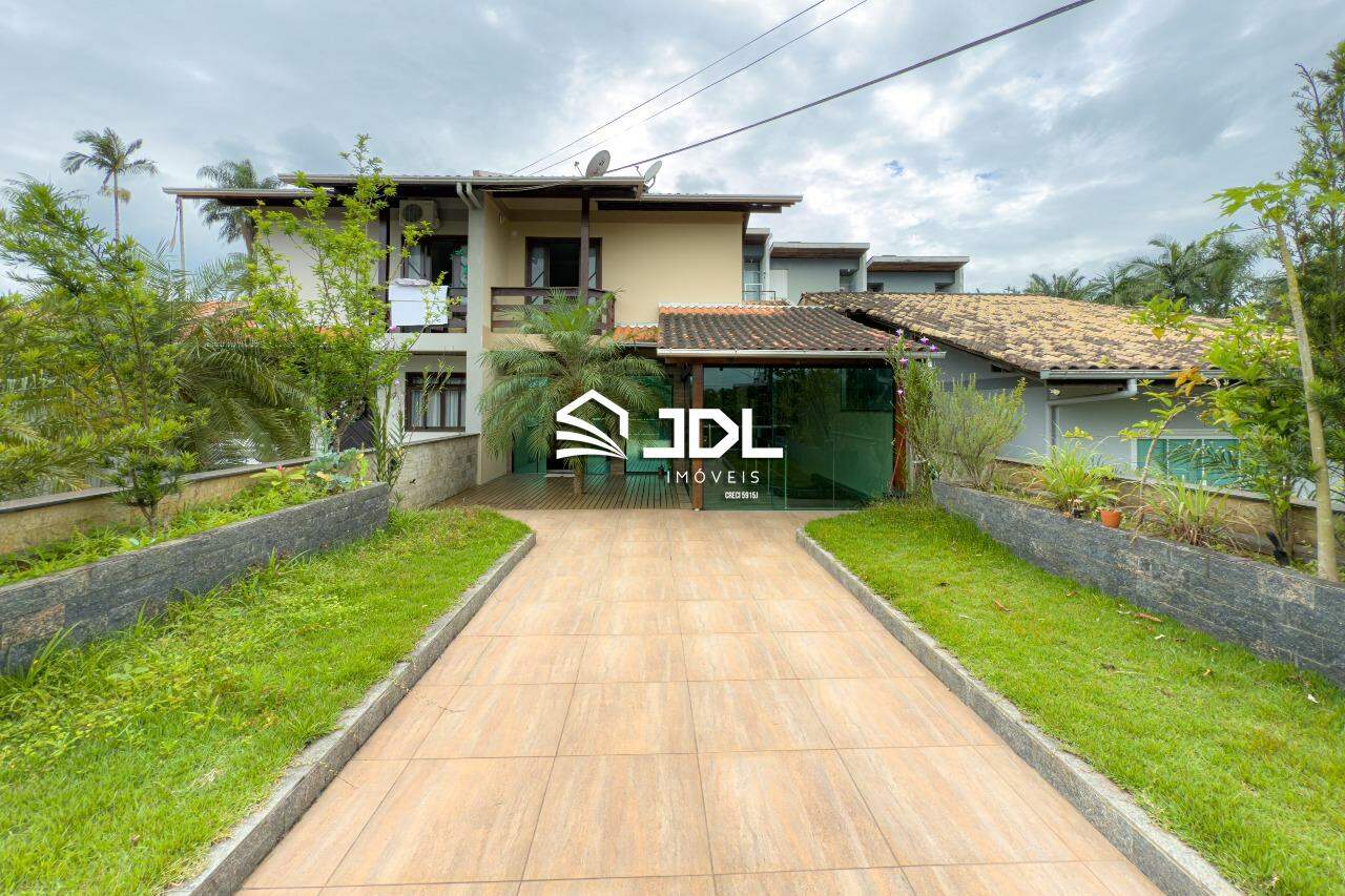 Casa à venda no bairro Fortaleza: 