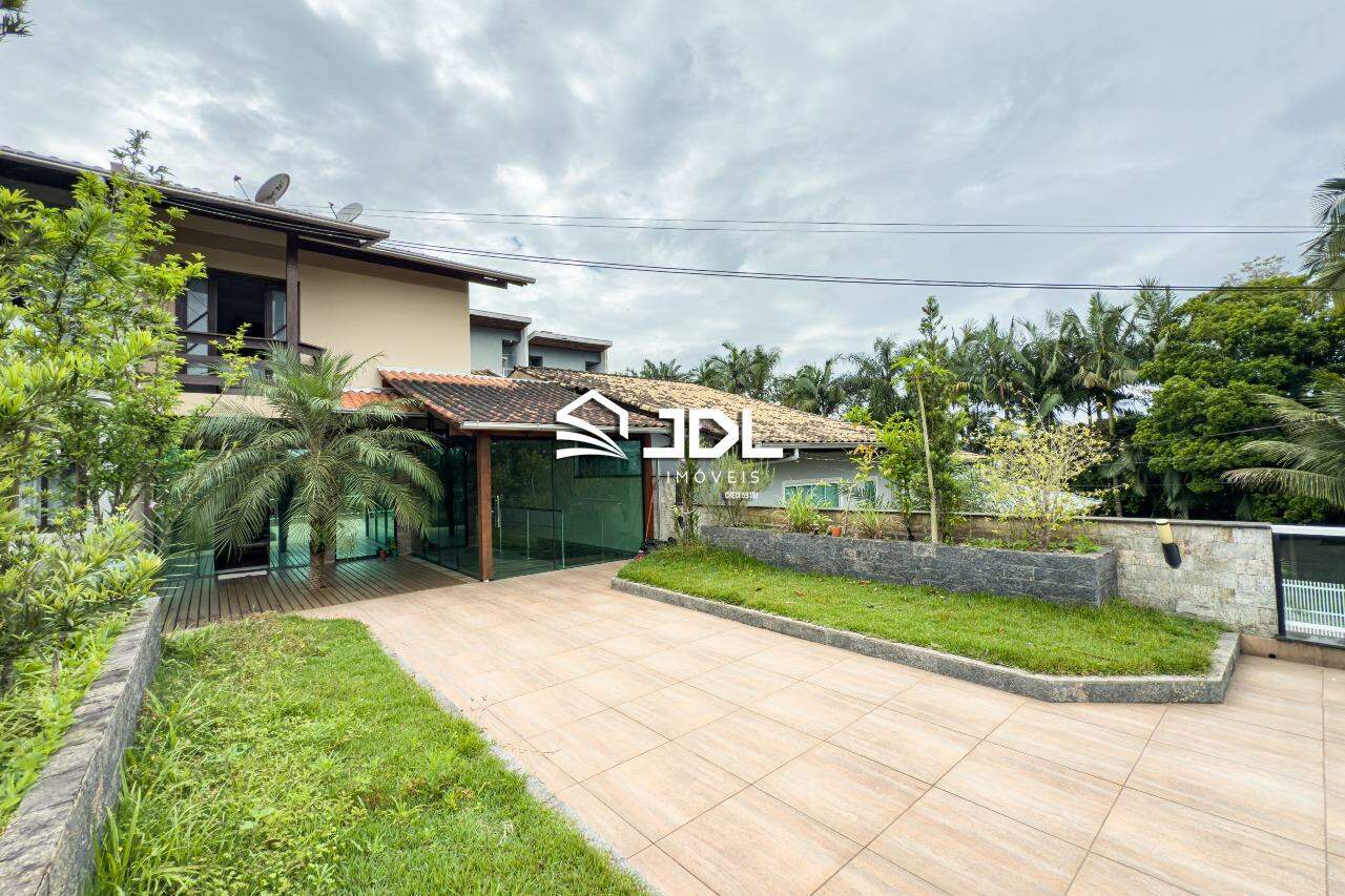 Casa à venda no bairro Fortaleza: 