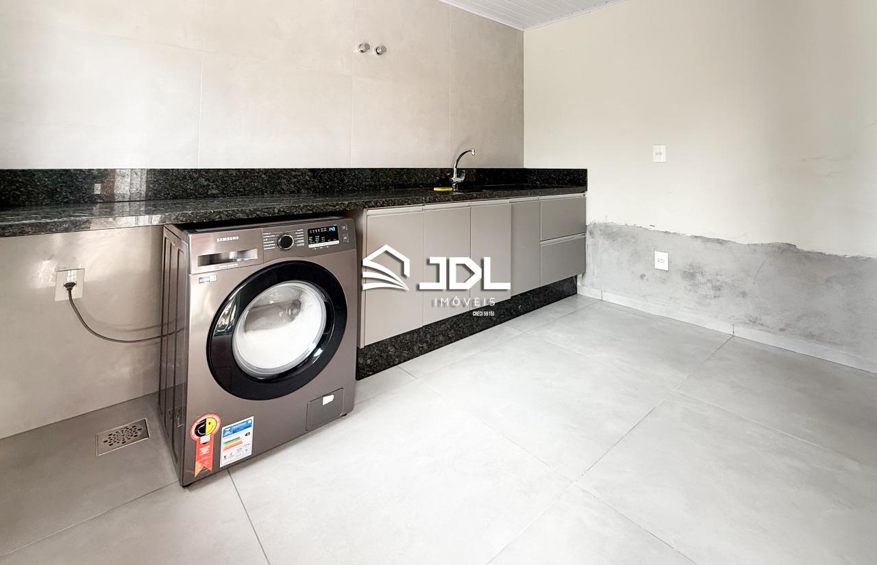 Casa à venda no bairro Garcia: 