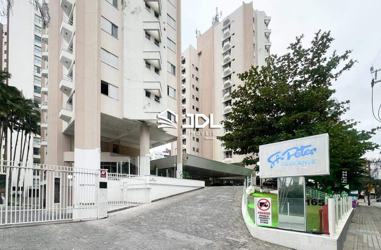 Cobertura à venda no bairro Victor Konder: 