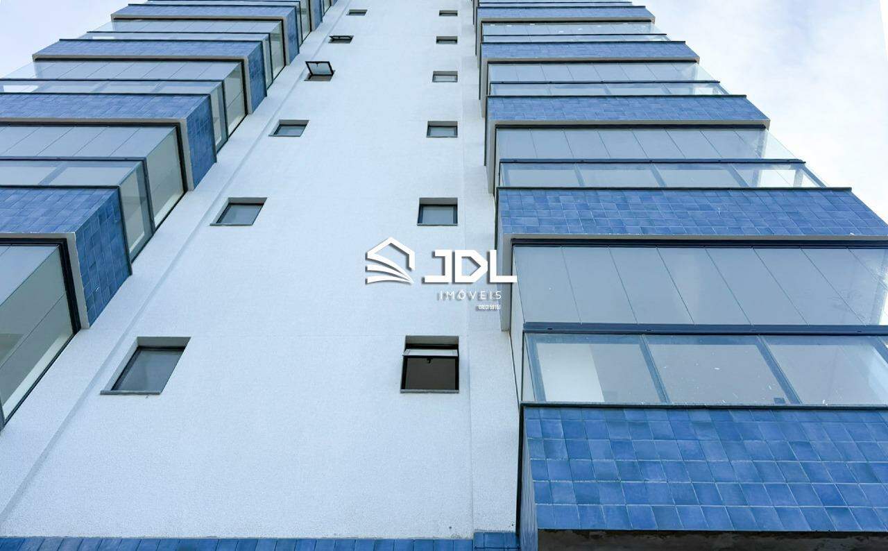 Apartamento à venda no bairro Centro: 