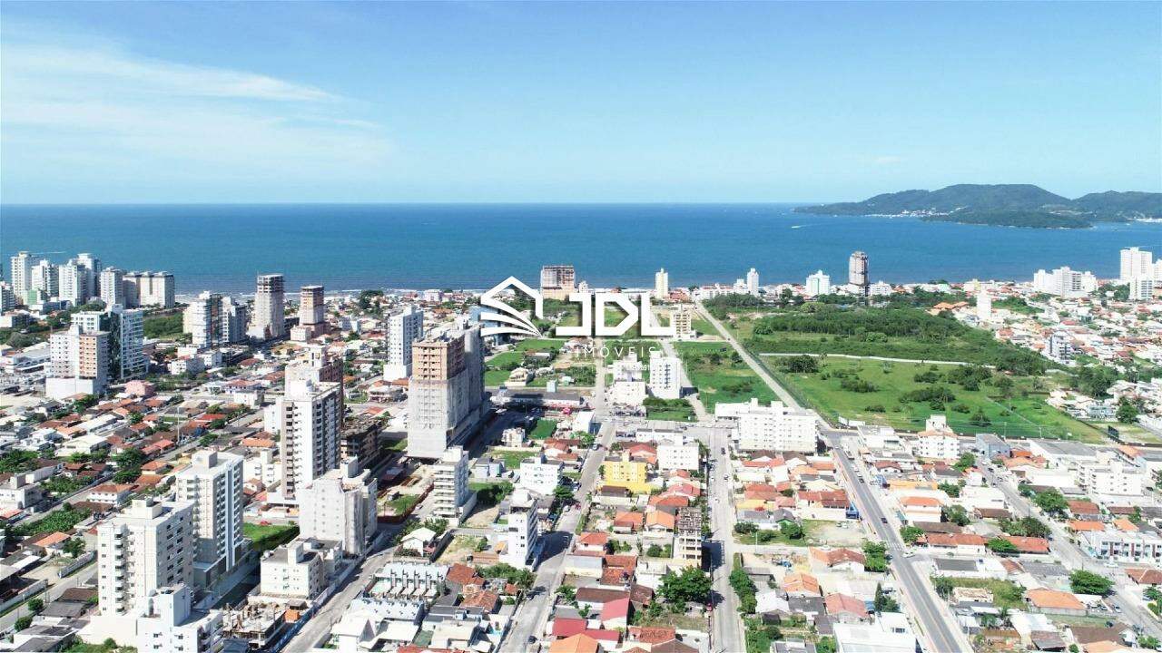 Apartamento à venda no bairro Perequê: 